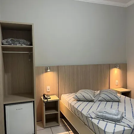 Hotel Neon - próximo a 25 de março, Bom Retiro e Brás, á 2min do mirante Sampa SKY e pista de skate Anhangabaú São Paulo Exterior foto